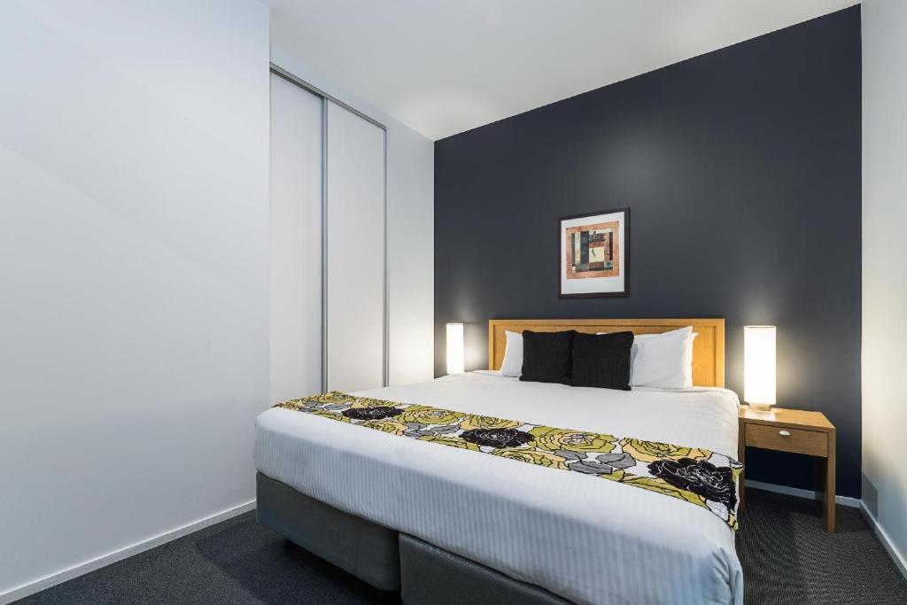 Mantra 100 Exhibition Aparthotel Melbourne Luaran gambar