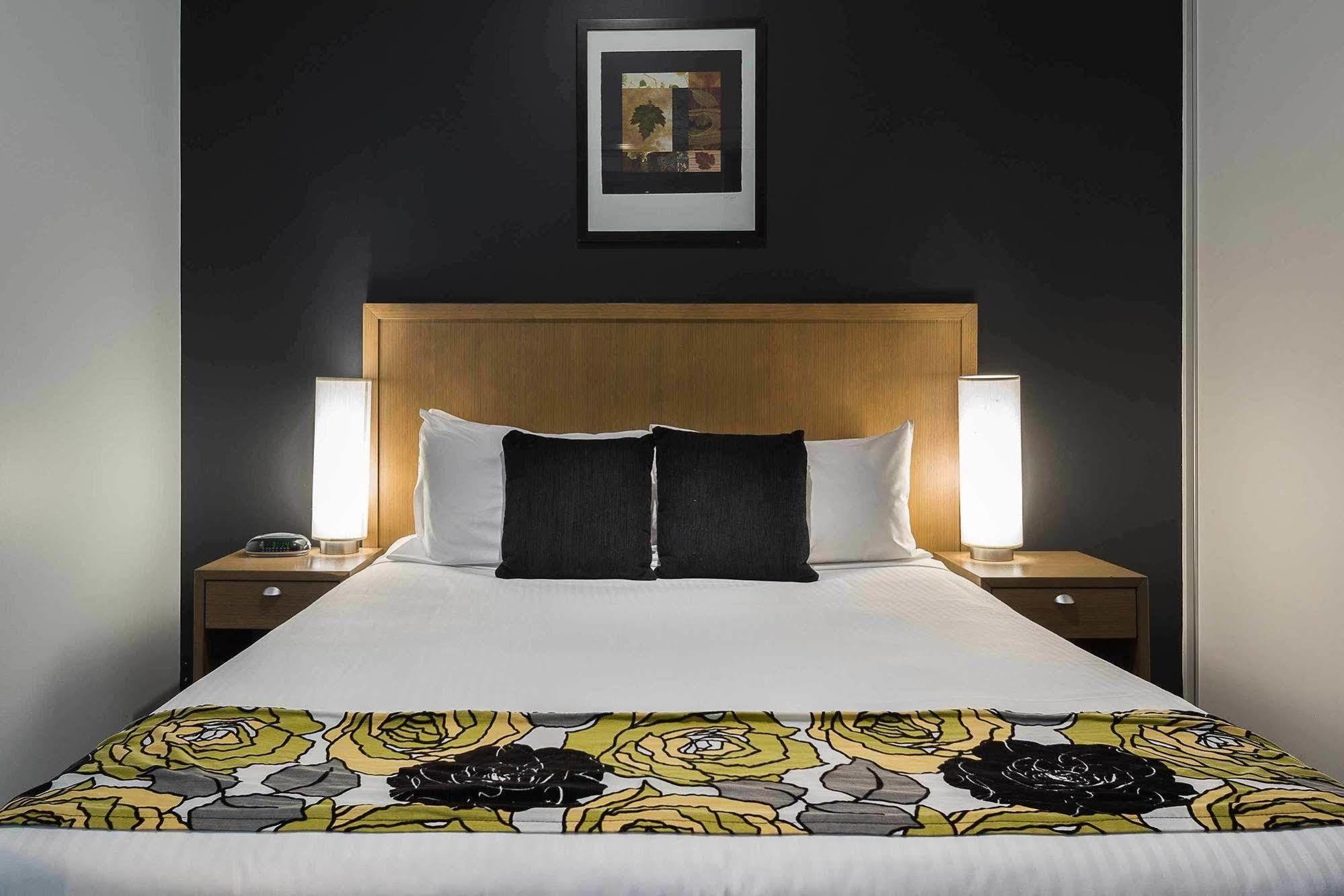 Mantra 100 Exhibition Aparthotel Melbourne Luaran gambar